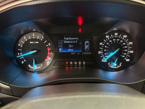 Used 2014 Ford Fusion SE image 17