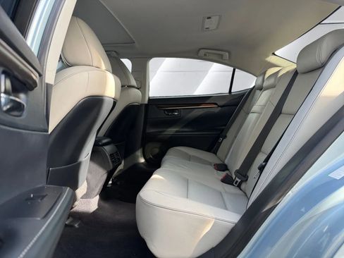 Used 2014 Lexus ES 350 image 11