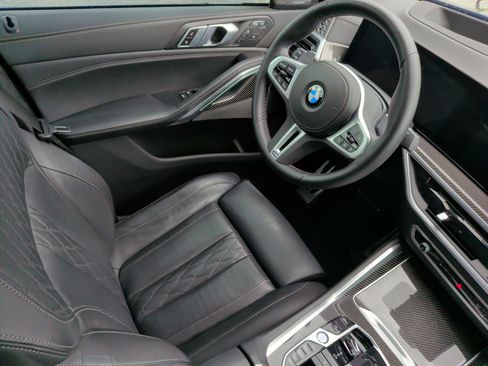 Used 2024 BMW X6 M60i AWD/4WD image 35