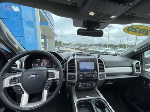 Used 2020 Ford F250 Lariat AWD/4WD image 11