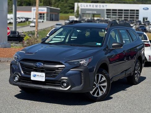 Used 2025 Subaru Outback AWD/4WD image 1