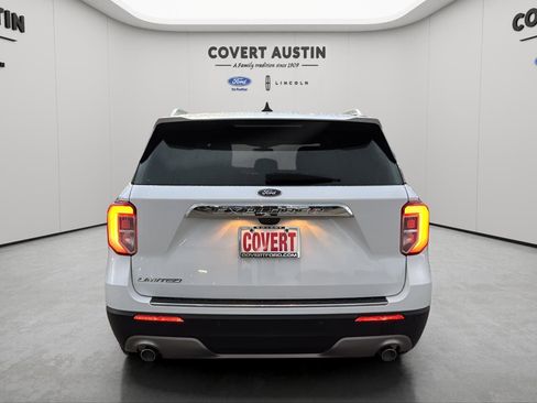 Certified 2022 Ford Explorer Limited image 4