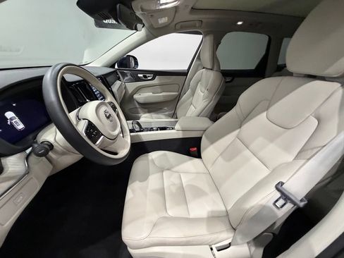Used 2023 Volvo XC60 B5 Plus w/ Climate Package AWD/4WD image 23