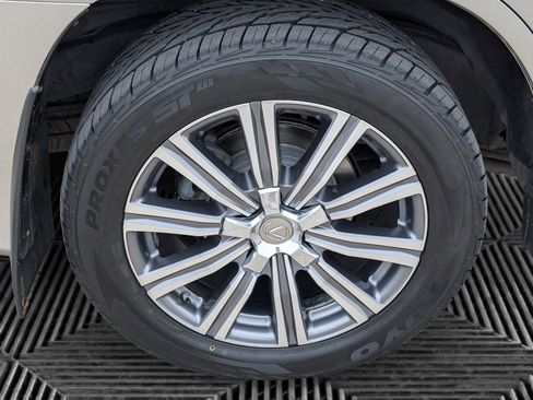 Used 2017 Lexus LX 570 4WD image 28