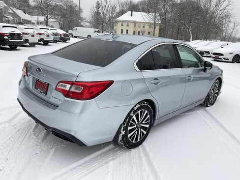 Used 2018 Subaru Legacy 2.5i Premium image 4