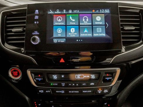 Used 2022 Honda Pilot Touring image 25