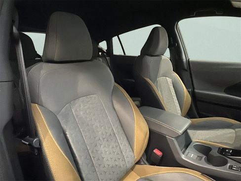 Used 2024 Subaru Crosstrek 2.5i Sport w/ Crosstrek Mirror Package image 12