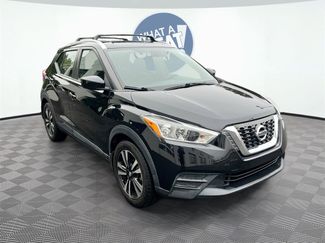 Used 2019 Nissan Kicks SV w/ Exterior Package video 1