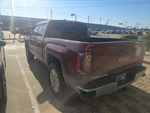 Used 2017 GMC Sierra 1500 SLT image 4