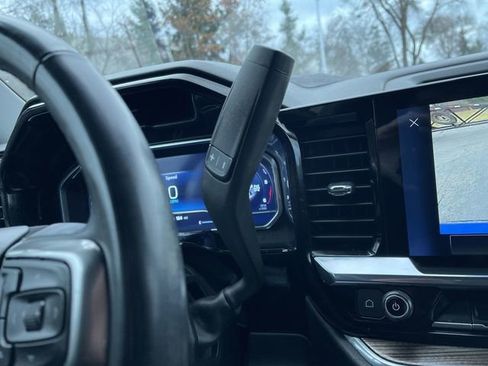 Used 2023 Chevrolet Silverado 1500 RST image 16