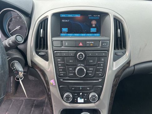 Used 2014 Buick Verano FWD image 18