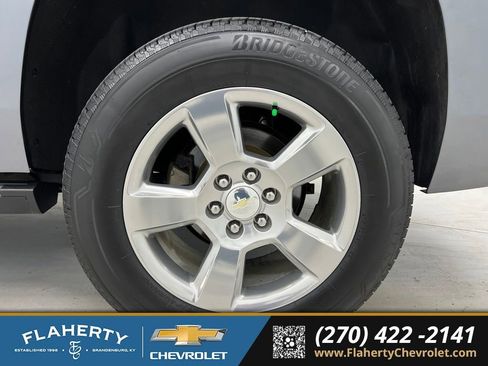 Used 2019 Chevrolet Tahoe Premier AWD/4WD image 18