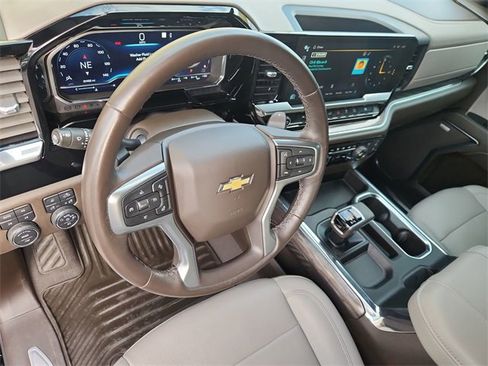 Used 2023 Chevrolet Silverado 1500 LTZ w/ LTZ Convenience Package II image 10