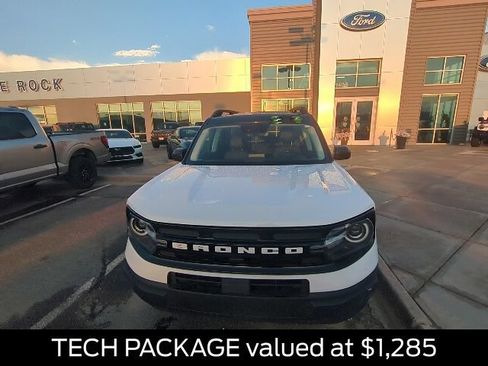 Used 2023 Ford Bronco Sport Outer Banks w/ Tech Package AWD/4WD image 3