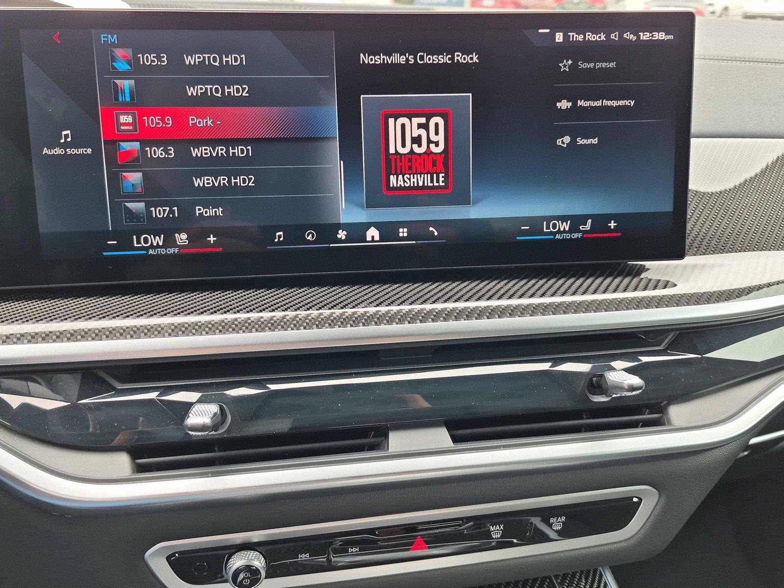 Used 2025 BMW X5 M60i AWD/4WD image 23