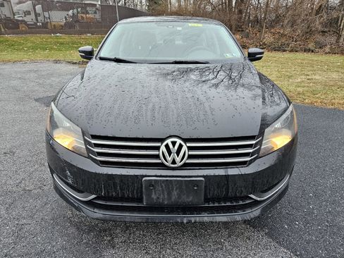 Used 2013 Volkswagen Passat 2.5 S image 2