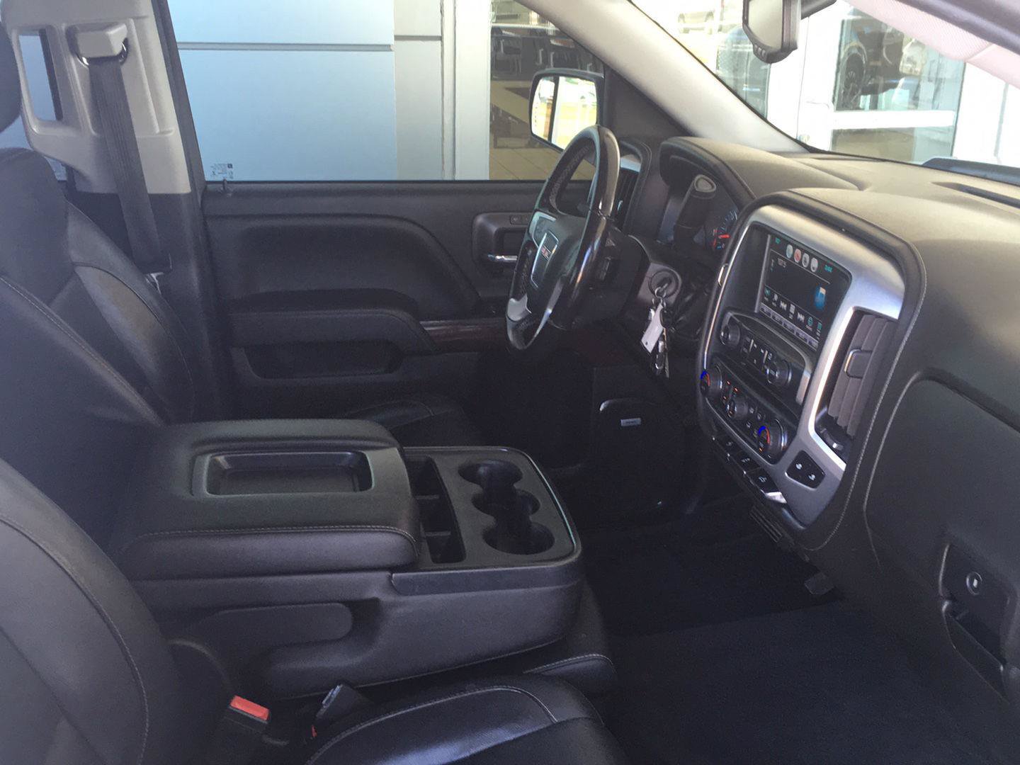 Used 2018 GMC Sierra 1500 SLT w/ SLT Premium Package RWD image 40