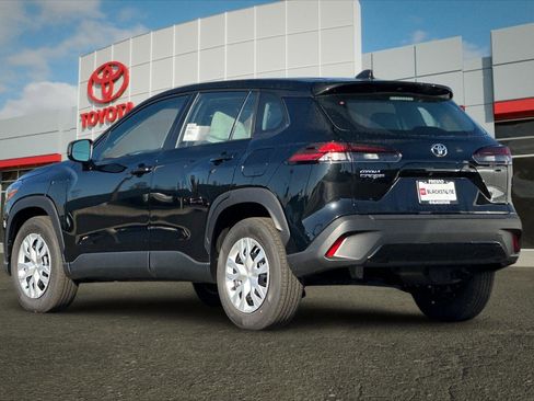 Certified 2026 Toyota Corolla Cross L image 5