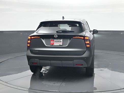 New 2026 Nissan Kicks S image 6