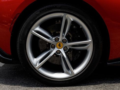 Used 2023 Ferrari 296 GTS RWD image 37