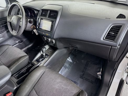 Used 2021 Mitsubishi Outlander Sport ES image 29