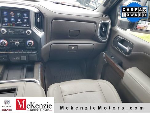 Used 2021 GMC Sierra 1500 SLT w/ SLT Premium Plus Package AWD/4WD image 27