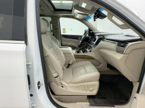 Used 2017 GMC Yukon Denali w/ Open Road Package image 32
