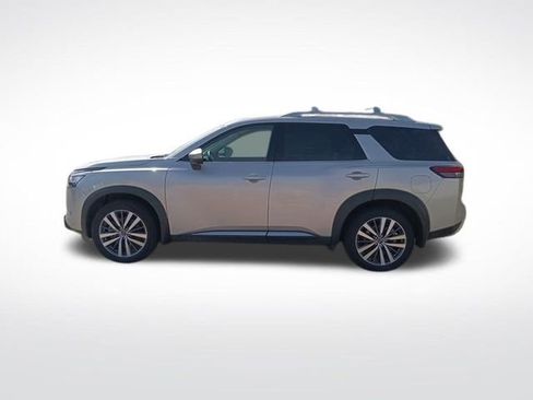 Certified 2022 Nissan Pathfinder Platinum w/ Cargo Package image 2