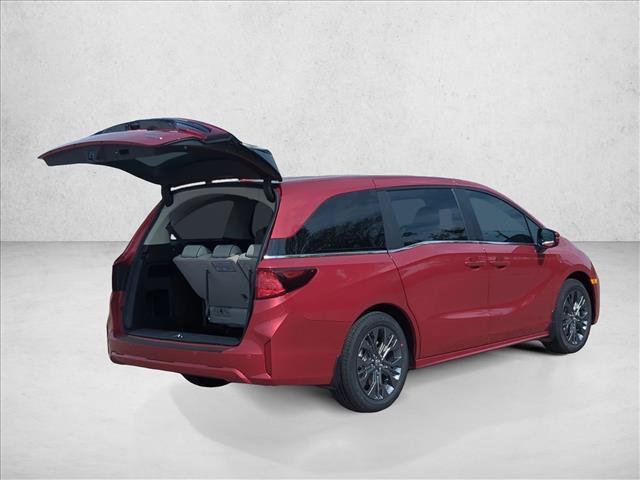 New 2027 Honda Odyssey Touring image 2