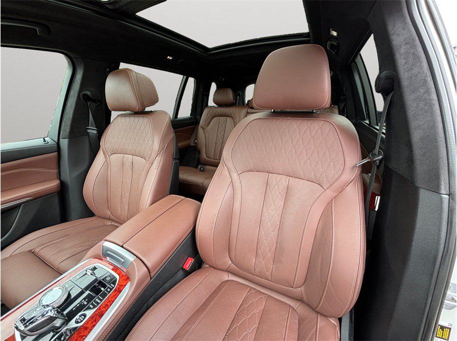Used 2023 BMW ALPINA XB7 AWD/4WD image 19