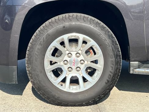 Used 2017 GMC Yukon XL SLT image 26