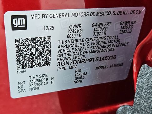 New 2026 Chevrolet Equinox EV LT image 25