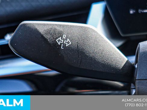 Used 2025 BMW X2 xDrive28i w/ Convenience Package image 25