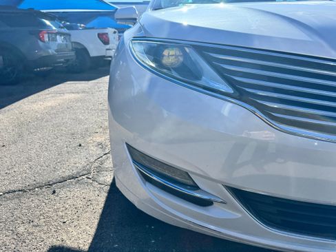 Used 2016 Lincoln MKZ w/ Equipment Group 300A Reserve image 4