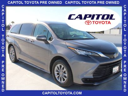 Used 2022 Toyota Sienna LE