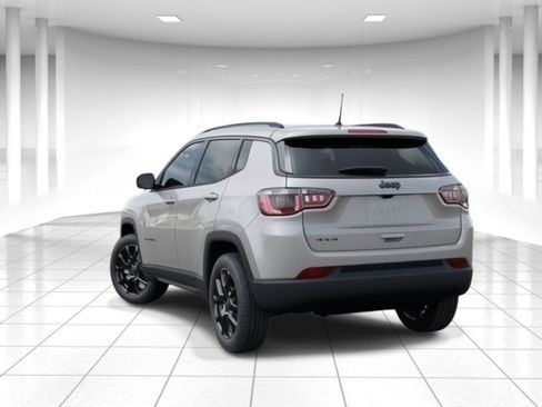 New 2026 Jeep Compass Latitude image 3