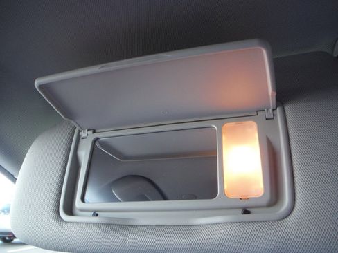 Used 2024 Honda CR-V EX-L image 39