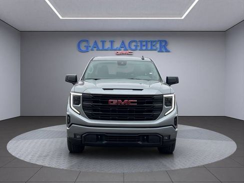 New 2026 GMC Sierra 1500 Elevation image 12