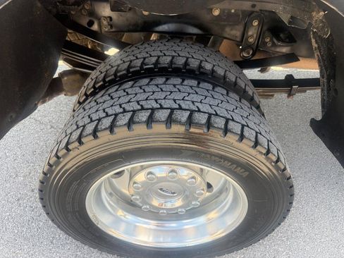 Used 2019 Ford F450 XLT w/ XLT Premium Package AWD/4WD image 13