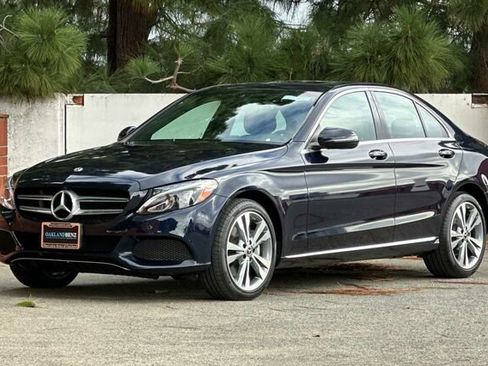 Used 2018 Mercedes-Benz C 300 4MATIC Sedan image 8