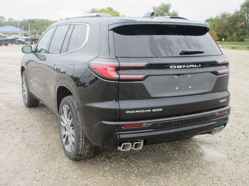 New 2026 GMC Acadia Denali Ultimate image 8