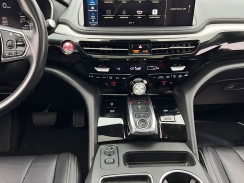 Used 2025 Acura MDX w/ Technology Package image 13