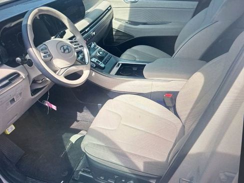 Used 2024 Hyundai Palisade Calligraphy image 13