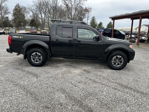 Used 2019 Nissan Frontier PRO-4X w/ Pro-4x Luxury Package image 4