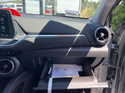 Used 2025 Chevrolet Blazer LT w/ Midnight/Sport Edition image 63