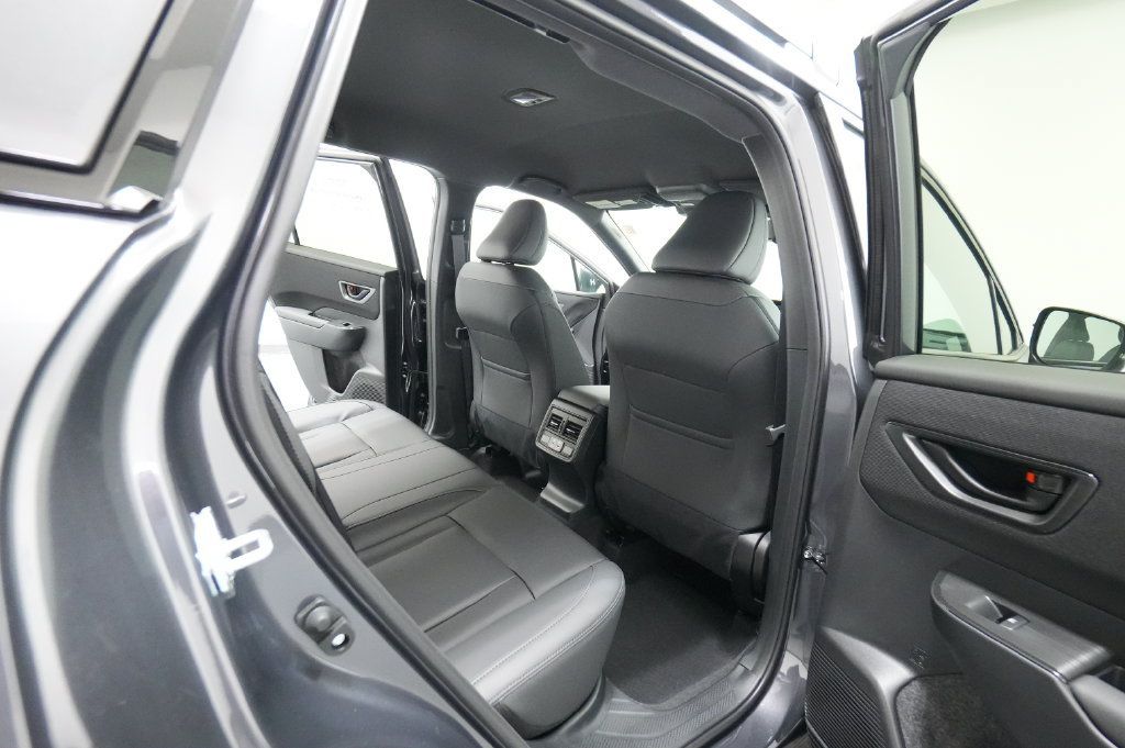 Used 2026 Subaru Outback Premium AWD/4WD image 24