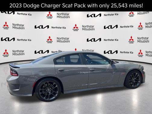 Used 2023 Dodge Charger Scat Pack w/ Navigation & Travel Group RWD image 7