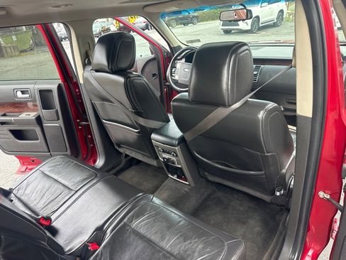 Used 2009 Ford Flex SEL image 33