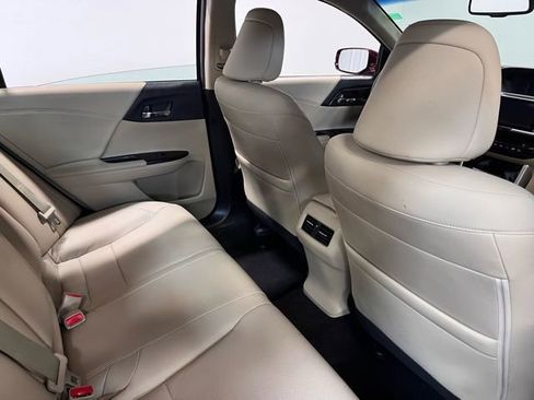 Used 2016 Honda Accord EX-L image 15