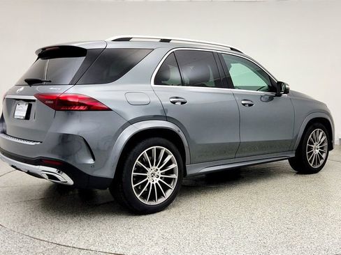 Used 2024 Mercedes-Benz GLE 450 4MATIC w/ AMG Line Exterior image 5